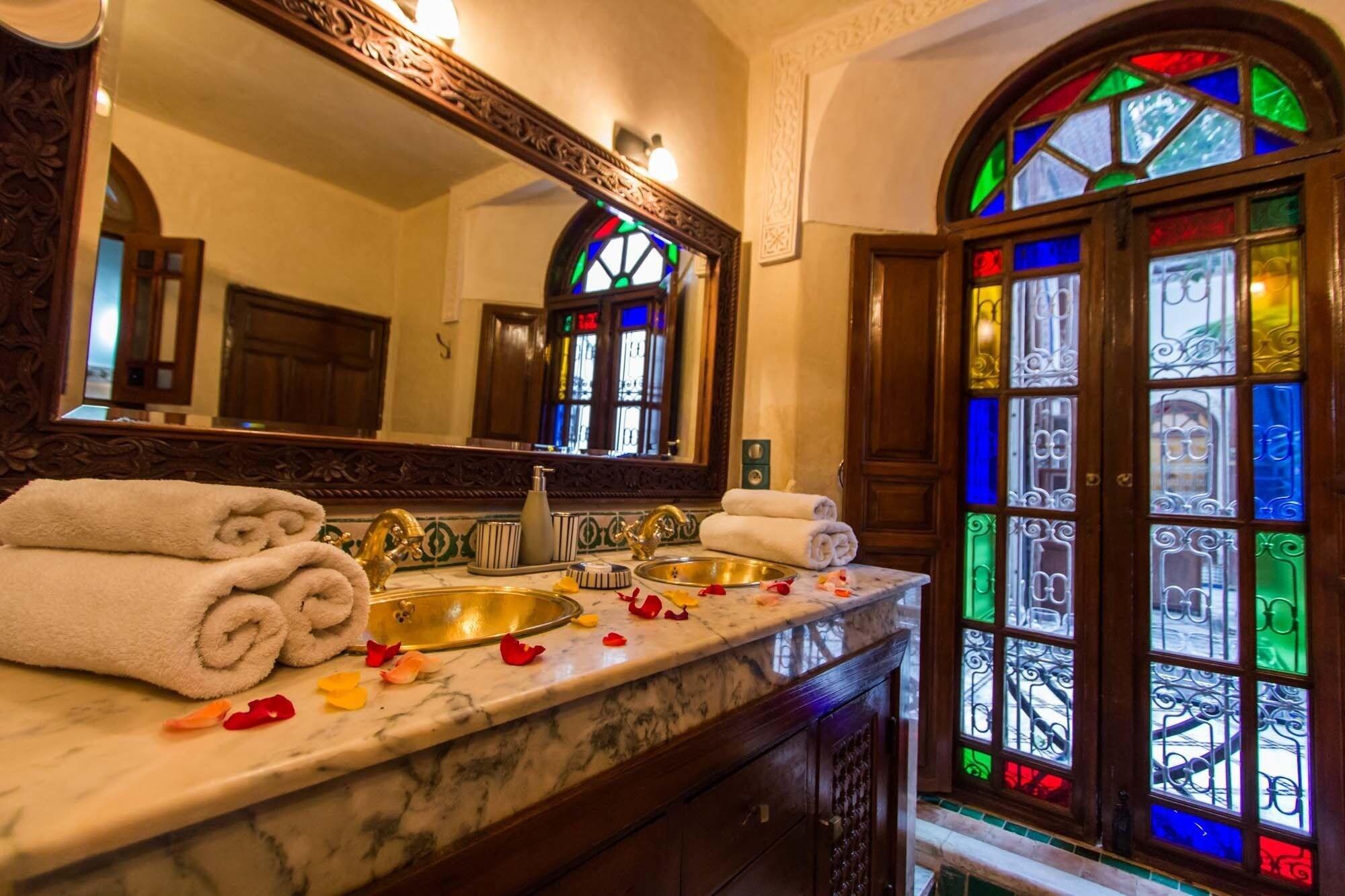 Riad Les Remparts De Fez Eksteriør billede