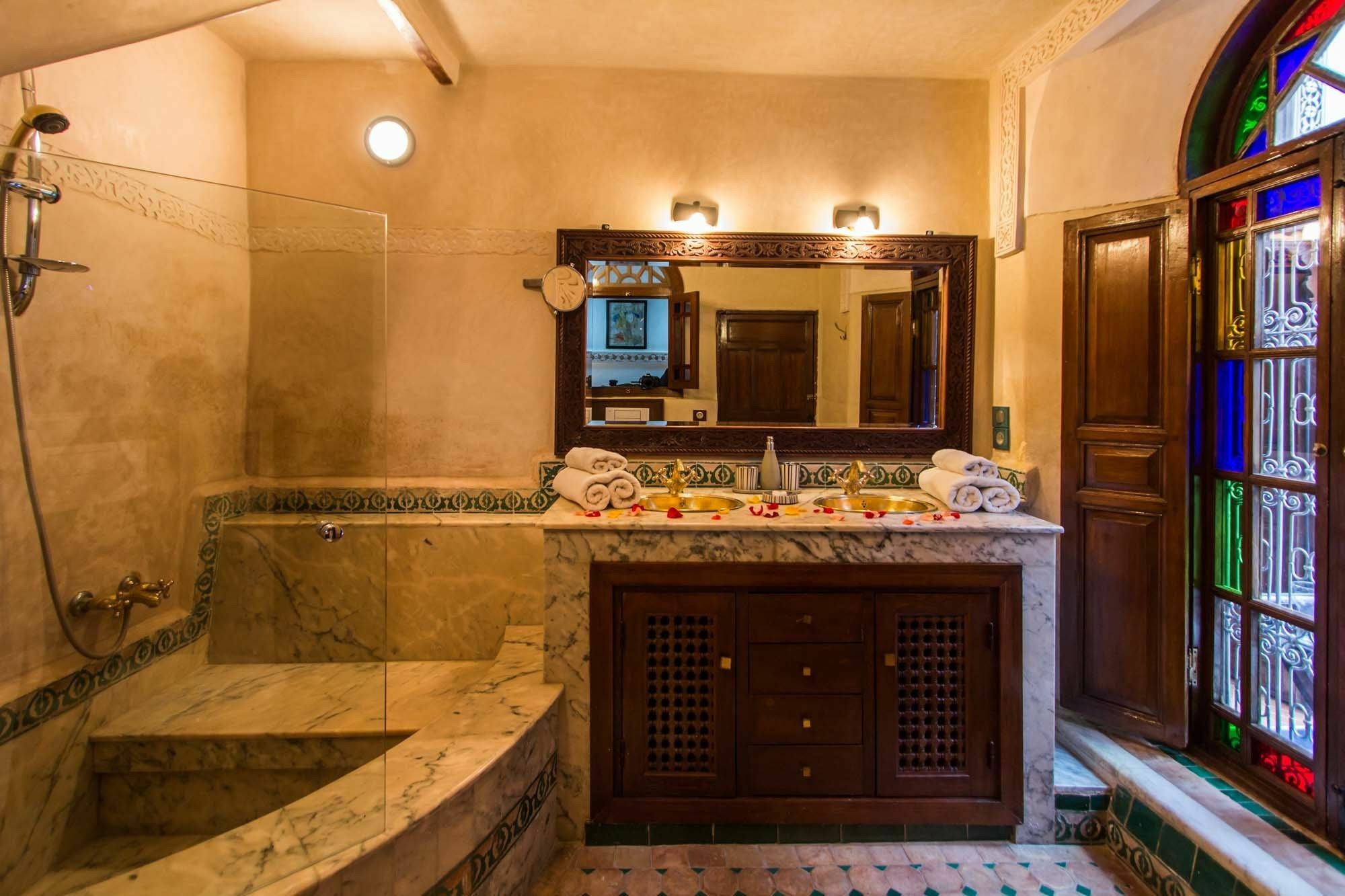Riad Les Remparts De Fez Eksteriør billede