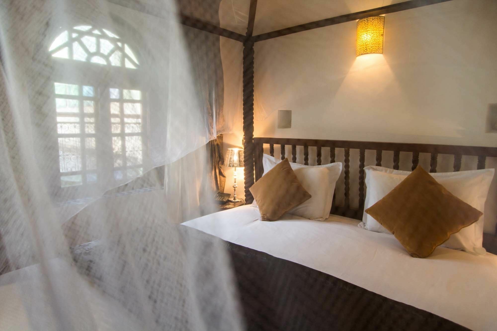 Riad Les Remparts De Fez Eksteriør billede
